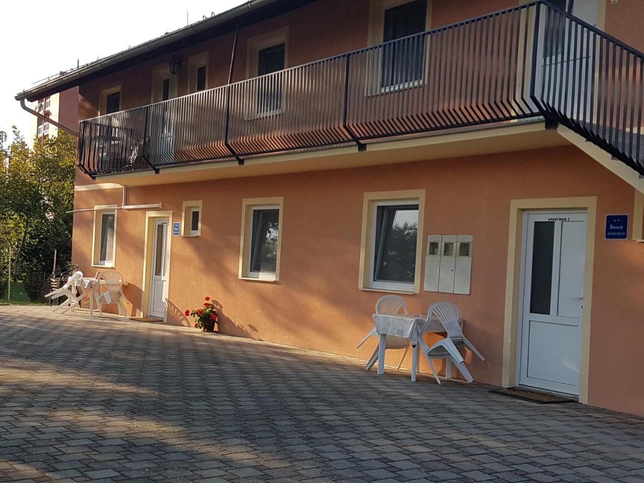 Apartments Martina Osijek Buitenkant foto
